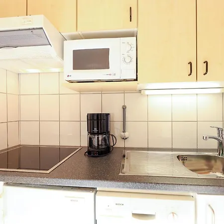 Ruus - 25 * Westerland